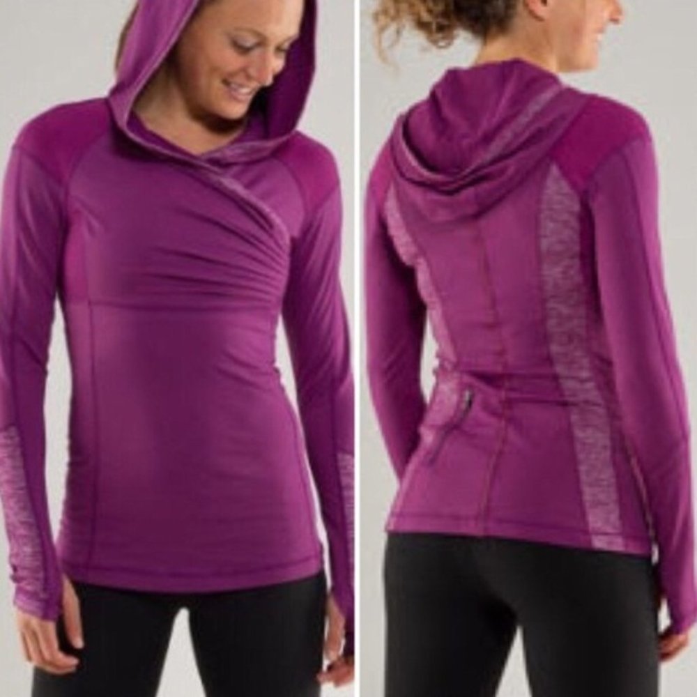 Lululemon Run For Your Life Hooded Pullover in Dewberry Colour